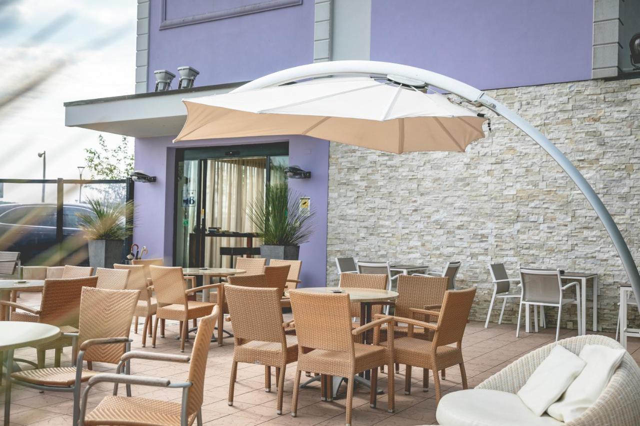 Hotel Baya - In Centro, Sul Mare Milano Marittima Luaran gambar