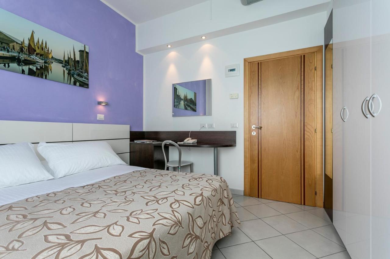 Hotel Baya - In Centro, Sul Mare Milano Marittima Luaran gambar