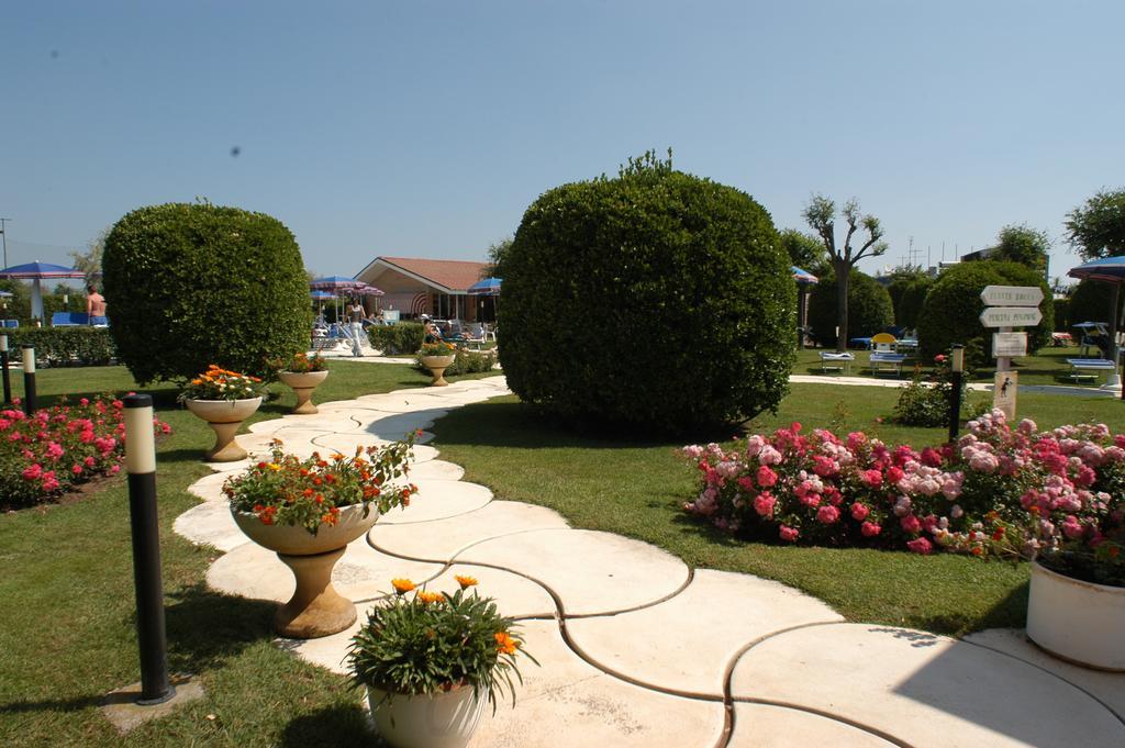 Hotel Baya - In Centro, Sul Mare Milano Marittima Luaran gambar