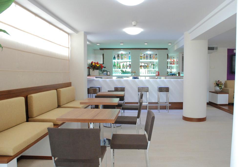 Hotel Baya - In Centro, Sul Mare Milano Marittima Luaran gambar